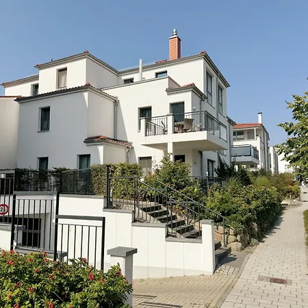 Anni - 08 Mit Balkon * Goehren (Ruegen)