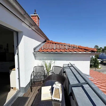 Anni - 08 Mit Balkon