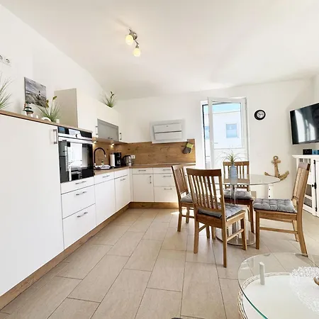 Anni - 08 Mit Balkon Appartement Goehren (Ruegen)